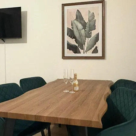 Apartment Urban Retreat Center Linz