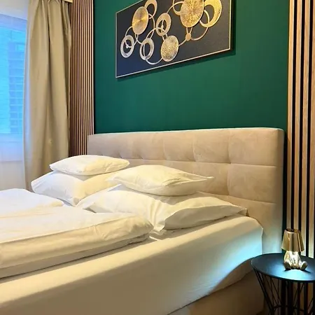 Apartamento Urban Retreat Center *