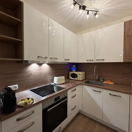 Urban Retreat Center Апартаменты Линц